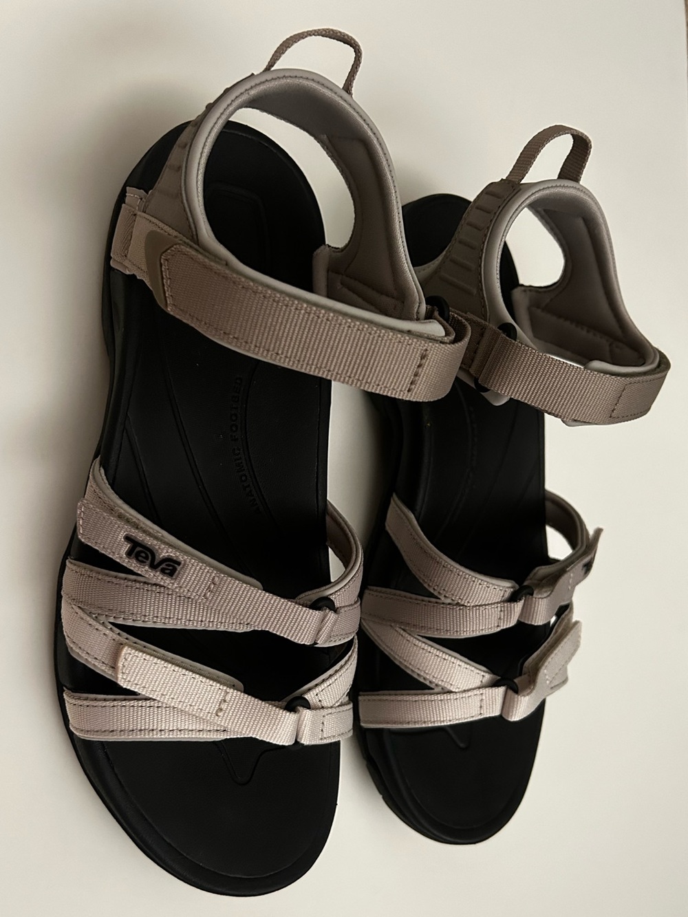 Teva Women's Taupe Strappy Sport Sandals with Black Footbed. Size 11